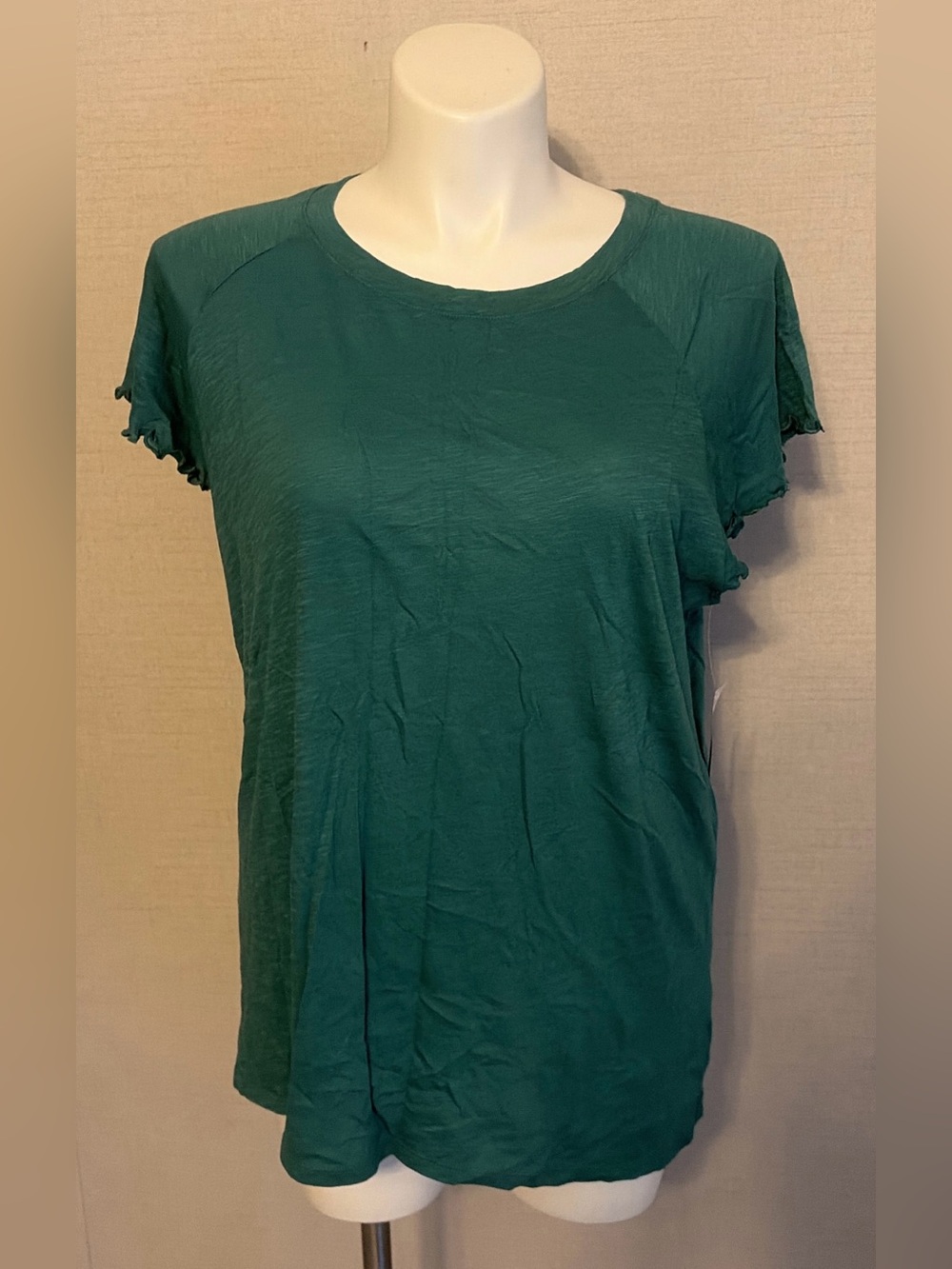 NWT Women’s Size 2(X) Torrid top